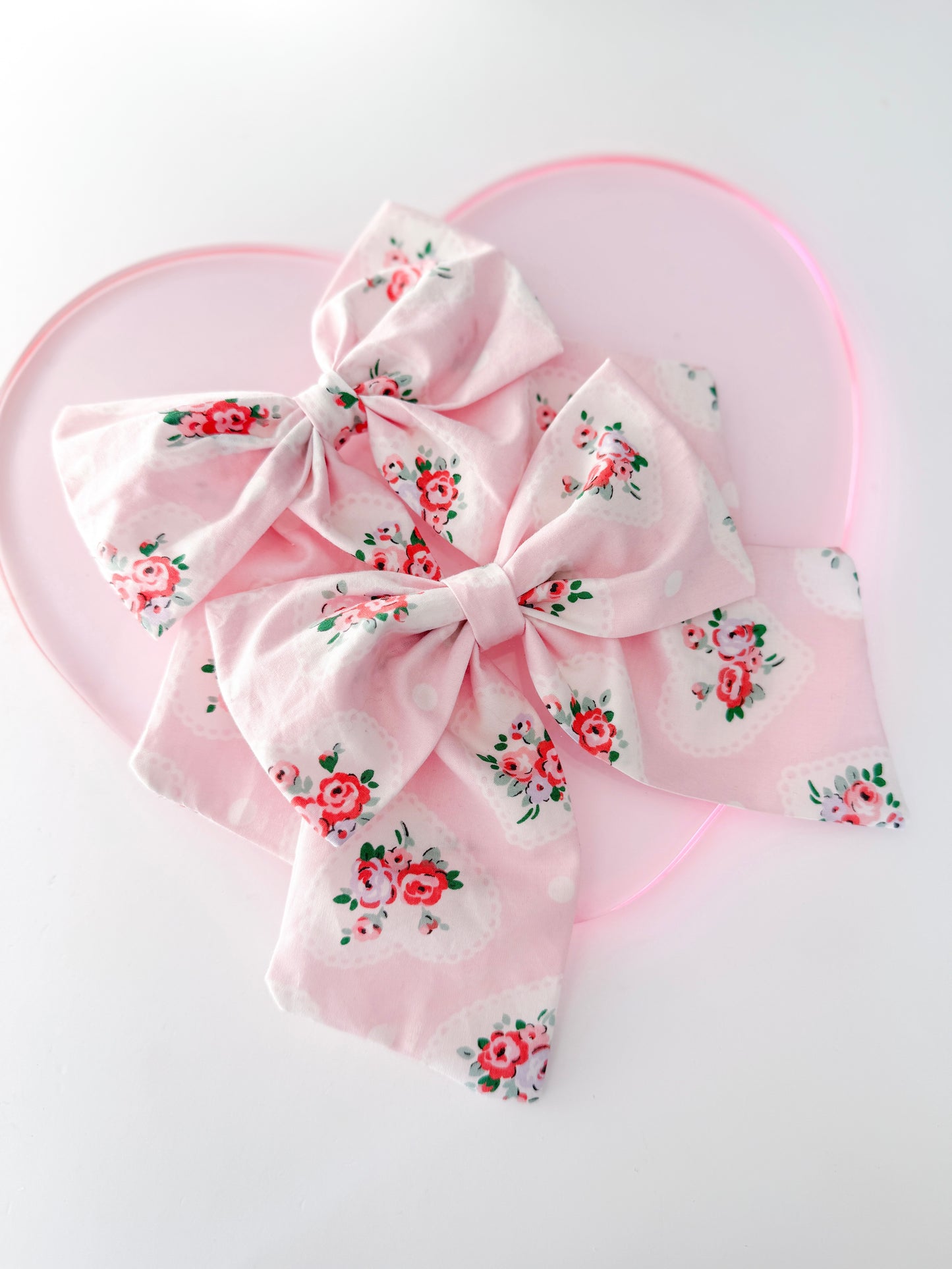 Vintage Lace Hearts and Florals // Long Tail Bow