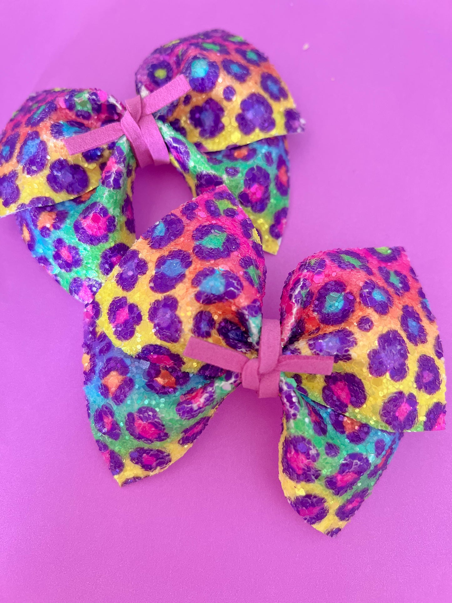 Bright Leopard Glitter // Lena Bow