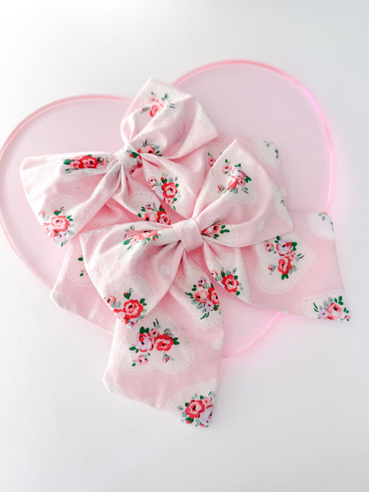 Vintage Lace Hearts and Florals // Long Tail Bow