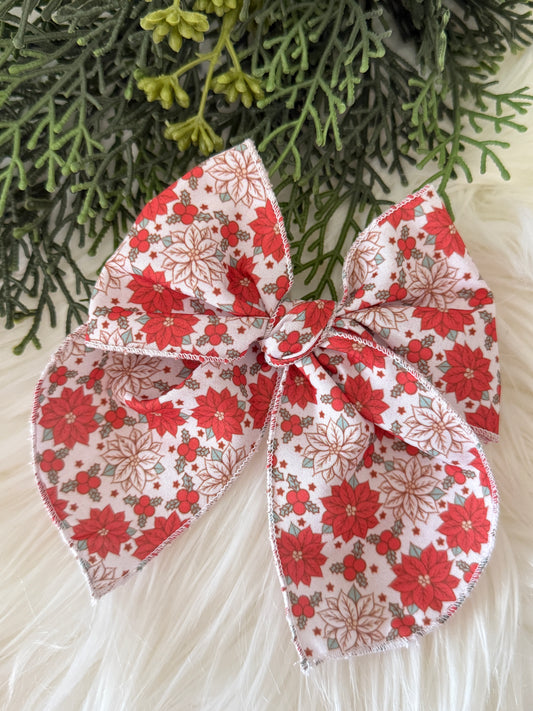 Pretty Poinsettias // Frankie Bow