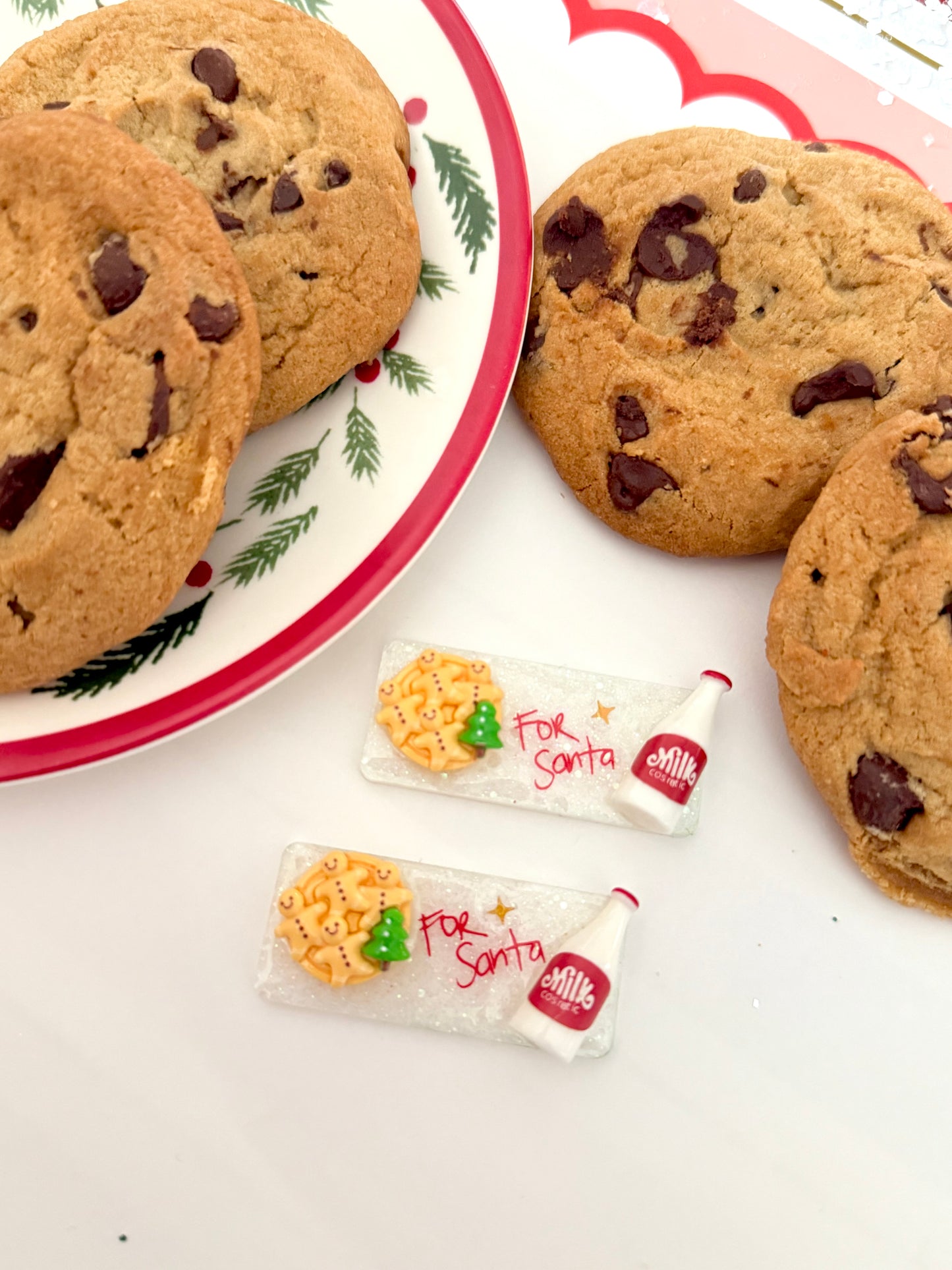 Cookies for Santa // Resin Bar Clip