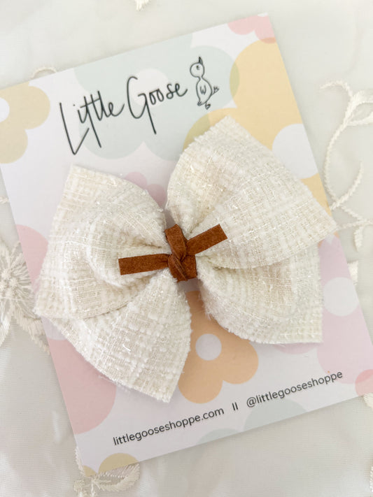 Cream Tweed // Lena Bow