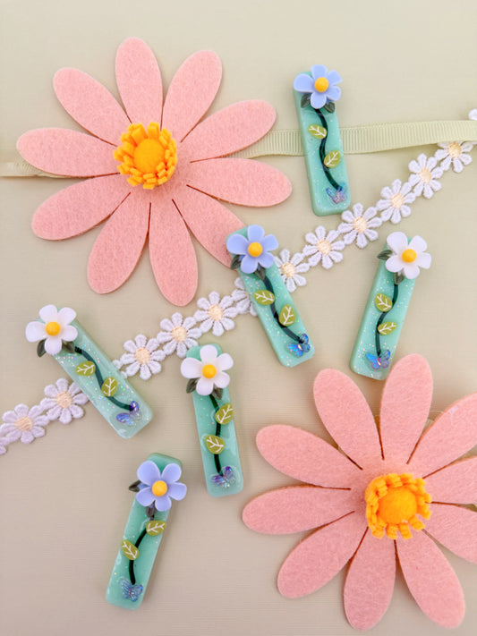 Cute Flowers // Resin Bar Clip