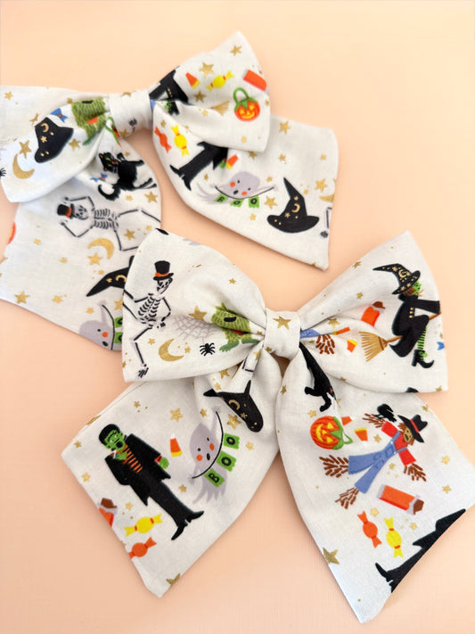 Halloween Parade // Long Tail Bow