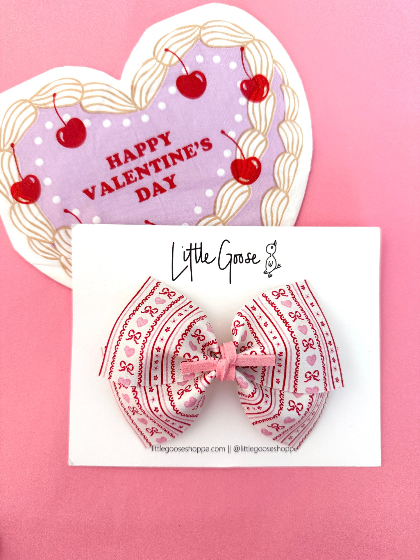 Bows & Hearts // Lena Bow