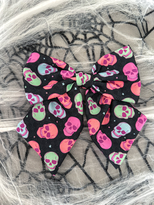 Bright Skulls // Long Tail Bow