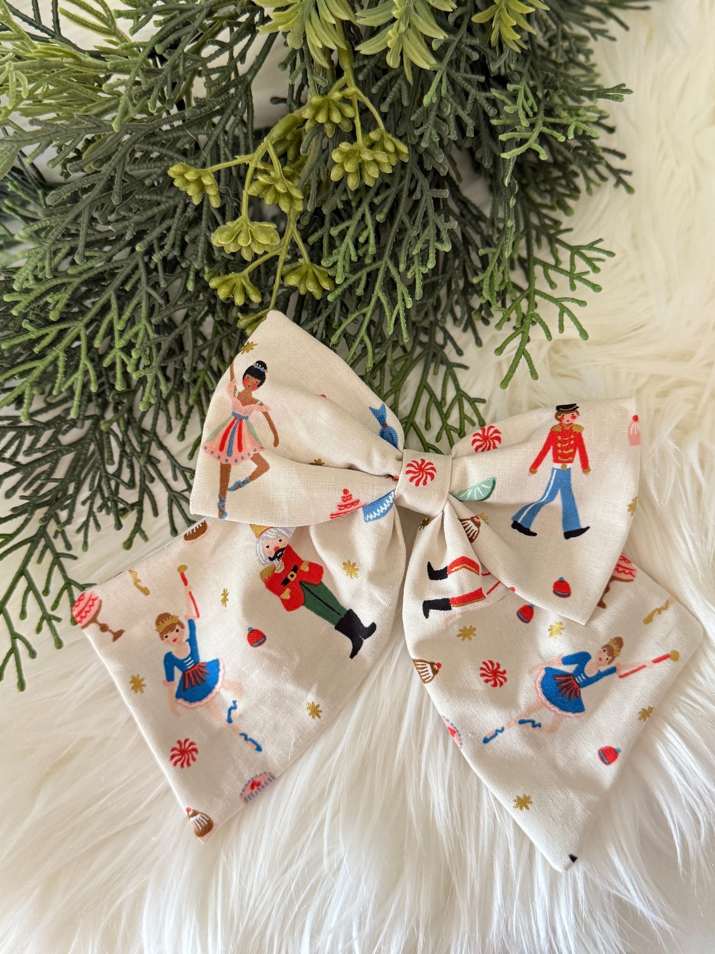 Nutcracker Mix // Long Tail Bow