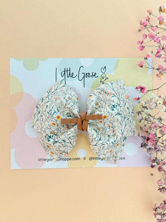 Wildflowers // Lena Bow