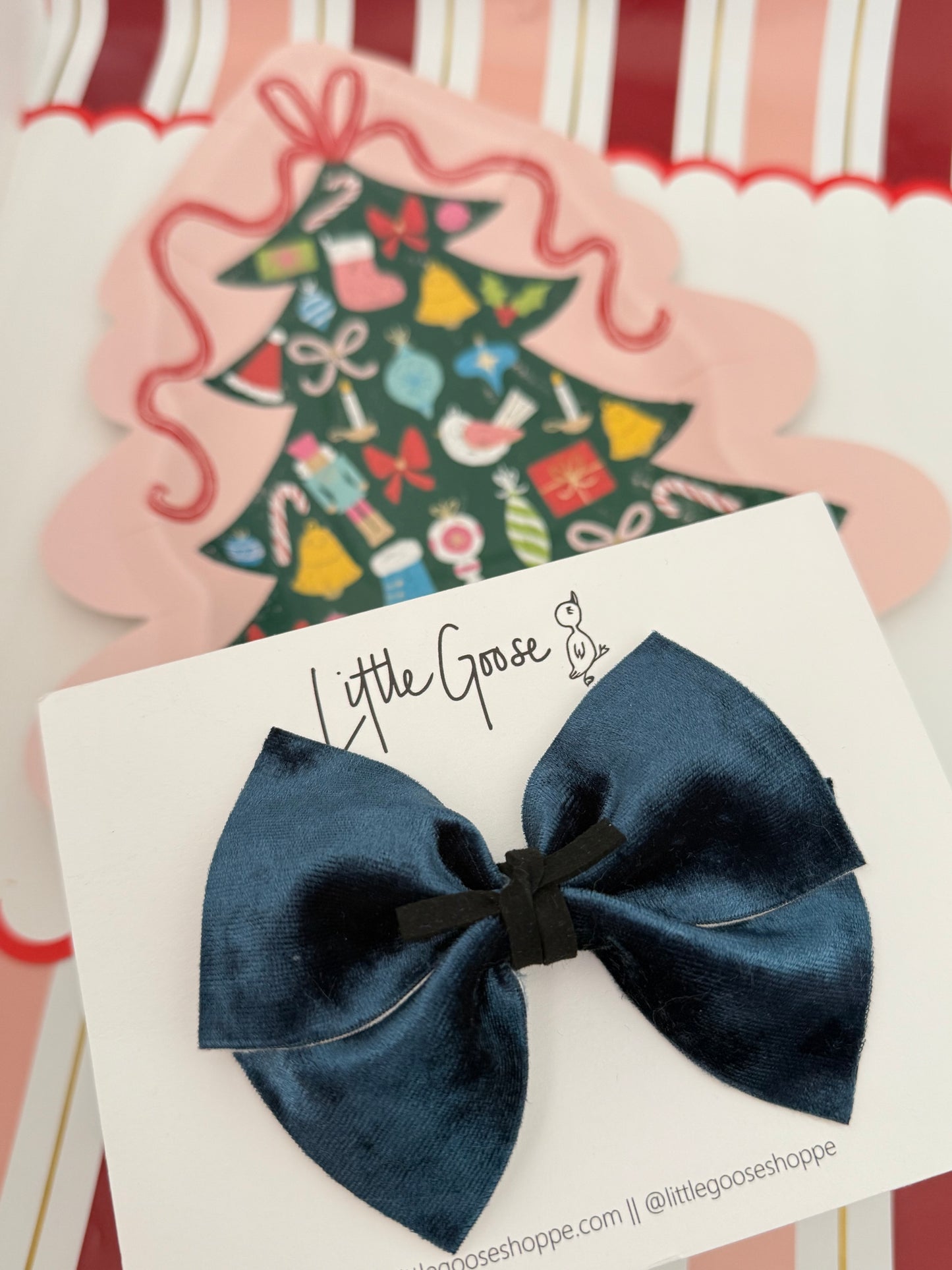 Navy Velvet // Lena Bow