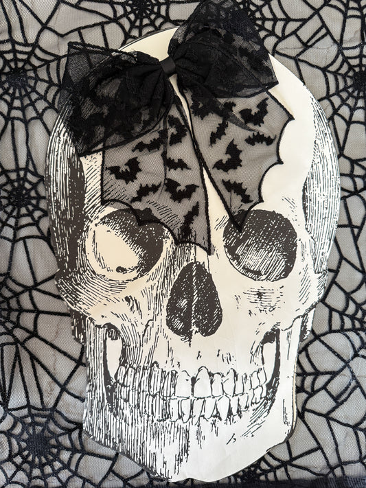 Lace Bat Bow