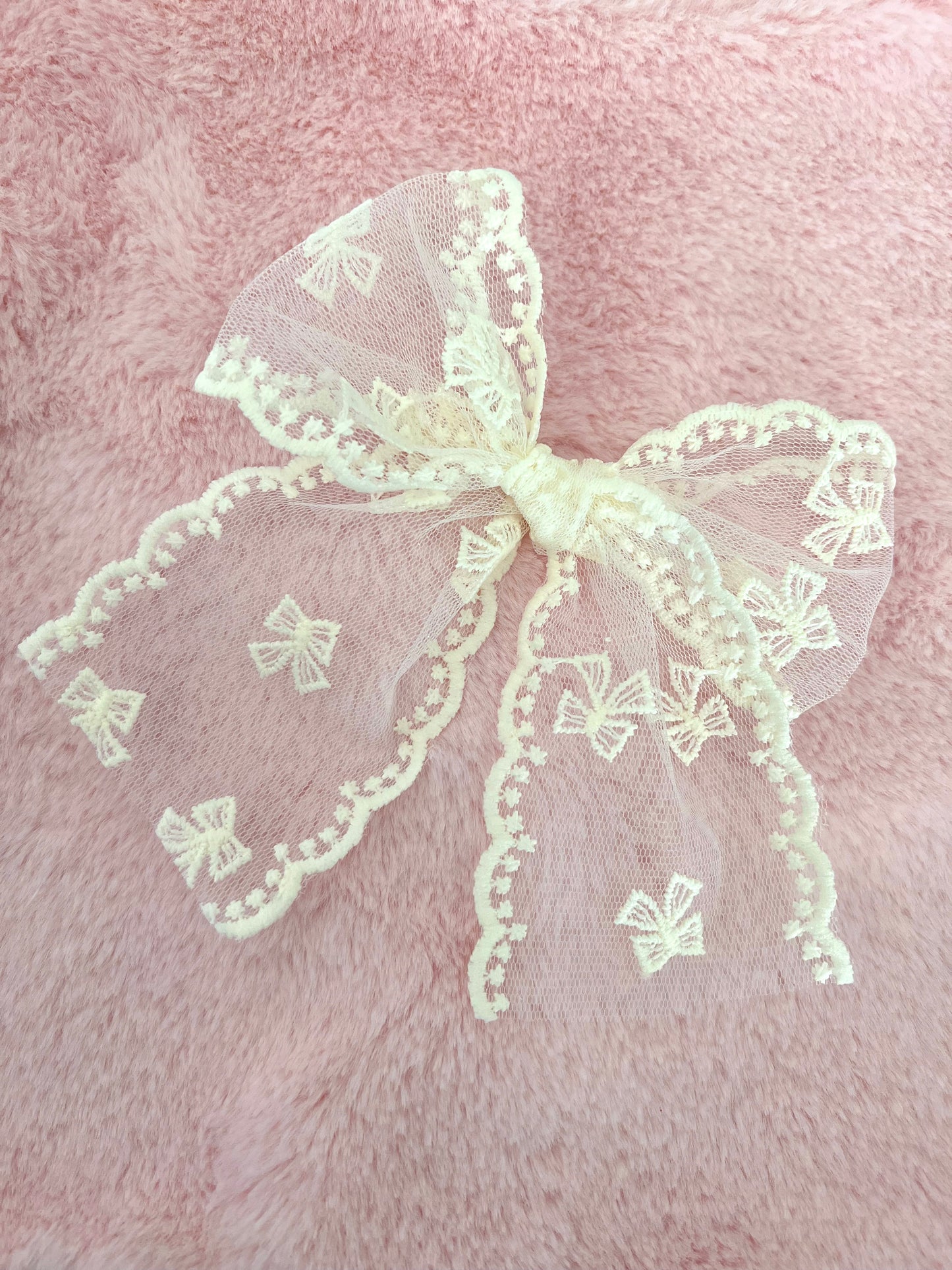 Lace Bows